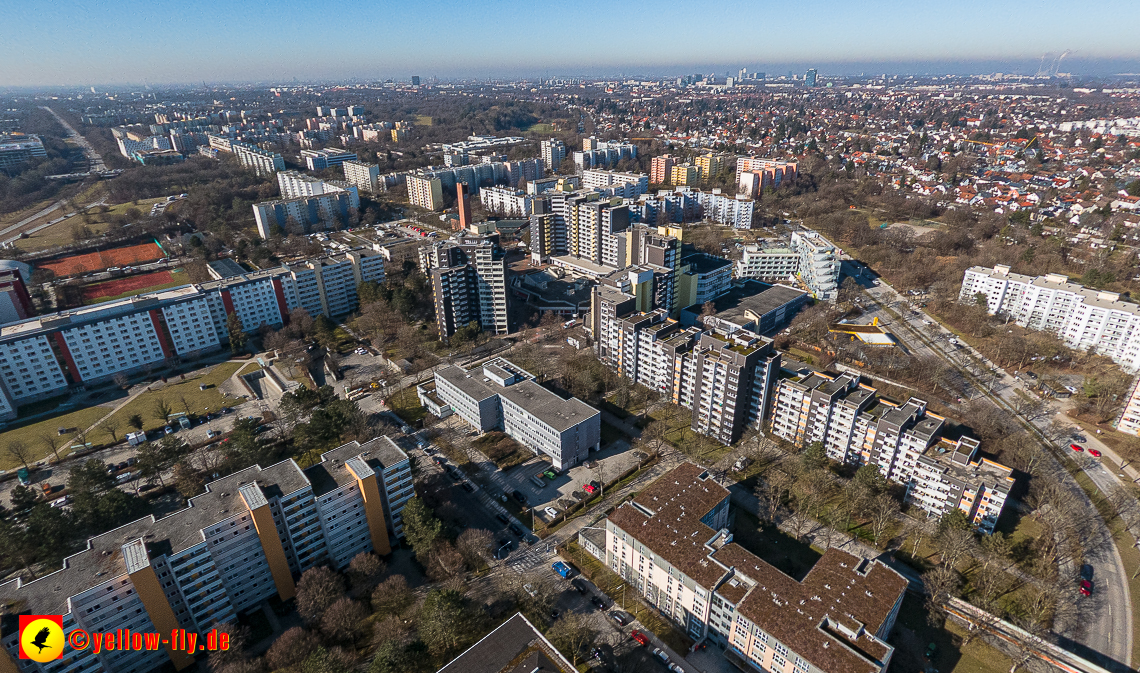 15.02.2023 - Marx-Zentrum und Karl-Marx-Ring mit Umgebung in Neuperlach